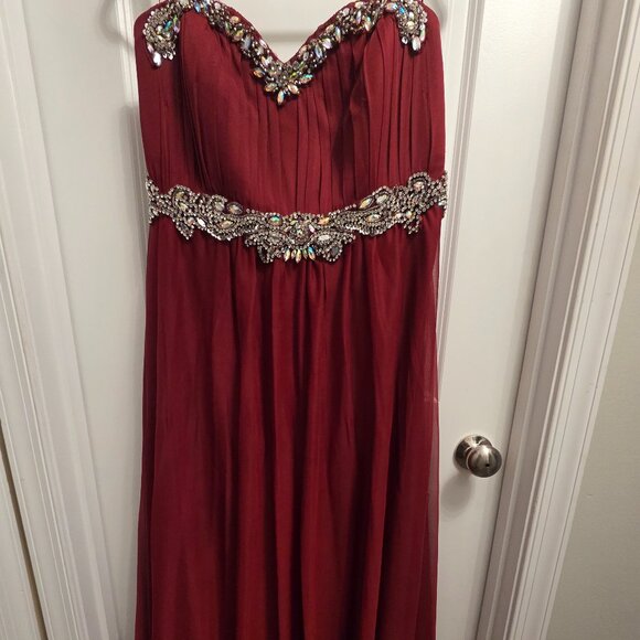 My Michelle Red Jeweled Strapless Gown Plus Size 22 + Formal Evening Dress - Picture 1 of 4